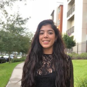 Meet your Posher, Laura